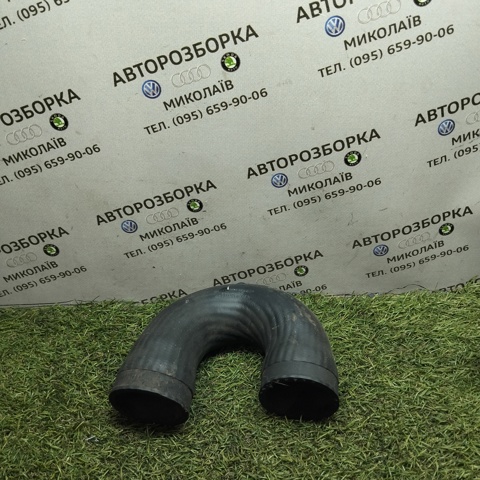 Шланг/патрубок интеркуллера 059145834 VAG