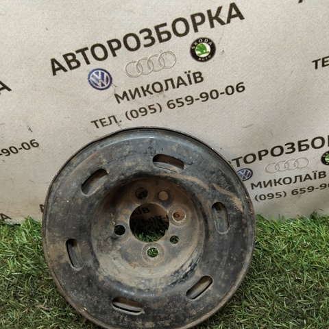 Шків колінчастого вала 06A105243E VAG