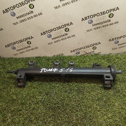 Розподільник палива 06A133317AS VAG