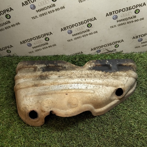 Кришка випускного колектора 06A253041AE VAG