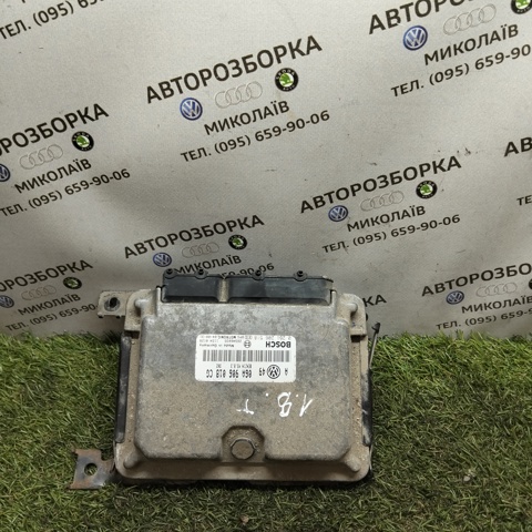 Комп'ютер двигуна 06A906018CG VAG