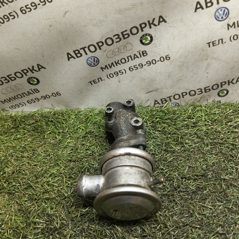 Клапан подачі вторинного повітря 06B131101G VAG
