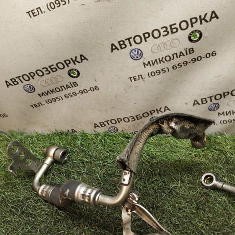 Шланг/патрубок рідинного охолодження турбіни, подача 06D121497A VAG