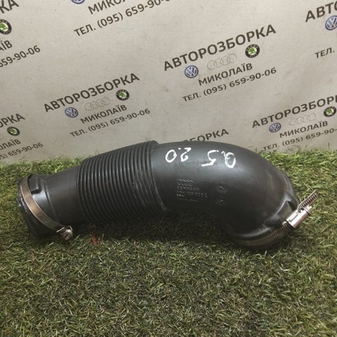 Гофра витратоміра повітря 06H129629L VAG