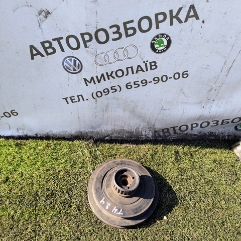 Демпферний шків колінвала 074105251J VAG