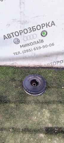 Демпфер колінвалу 074105251M VAG