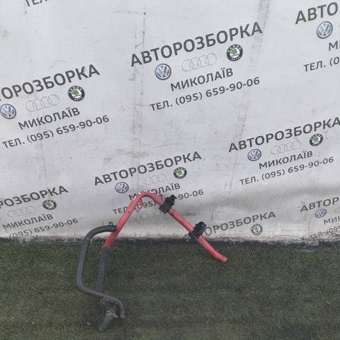 Шланг розширювального бачка, нижній 074121109A VAG