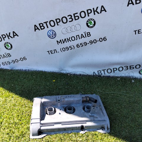 Кришка клапанів 078103472L VAG