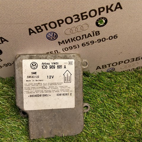 Модуль-процесор управління подушки безпеки 1C0909601A VAG