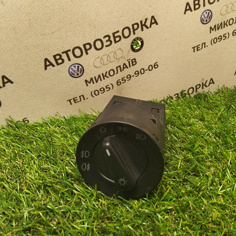 Перемикач багатопозиційний для світла стоянки, світла фар і задніх противотуманной фари 1C0941531A VAG