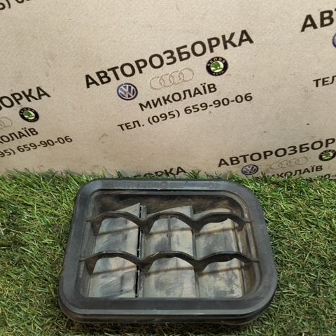 Вентиляція передка 1H0819465E VAG