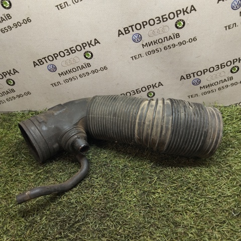 Головний патрубок витратоміра повітря (черепаха) 1J0129684CG VAG