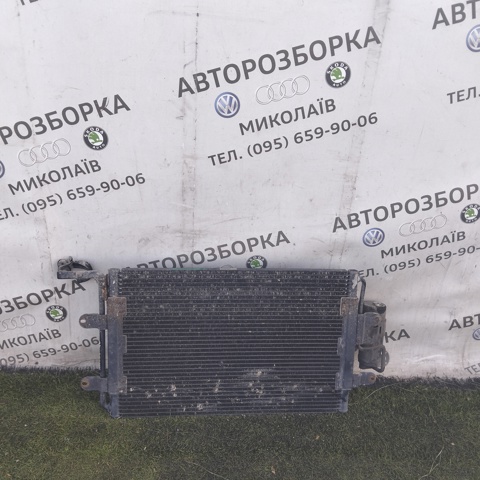 Радіатор охолодження кондиціонера Seat Leon 1
