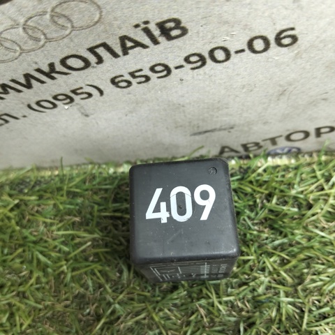 Реле електробензонасосу 1J0906383B VAG