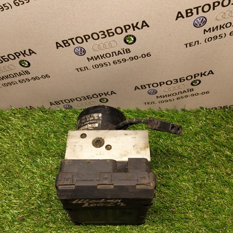 Блок управління АБС (ABS) Volkswagen Beetle