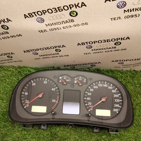 Спідометр 1J0920825C VAG