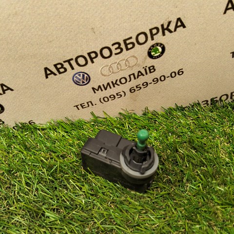 Регулятор висоти фари 1J0941295F VAG