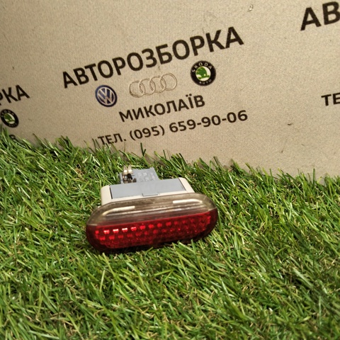 Лампа підсвічування в двері, передньої правої 1J0947411B VAG