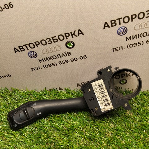 Перемикач підрульовий, лівий 1J0953513 VAG