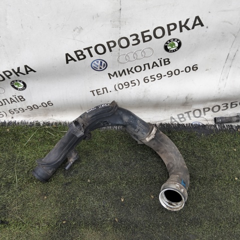 Шланг/патрубок интеркуллера 1K0145834T VAG