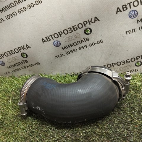 Шланг/патрубок інтеркуллера 1K0145838L VAG