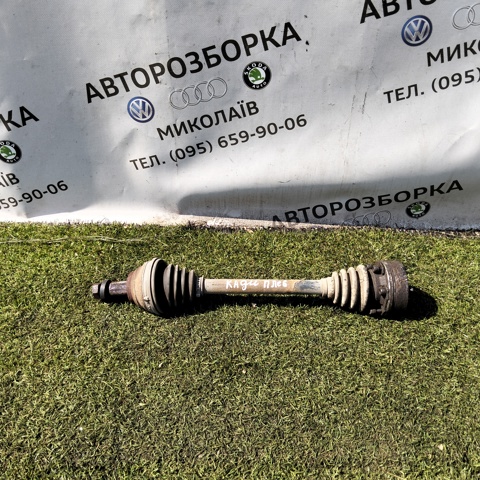 Піввісь передня ліва Volkswagen Touran 1