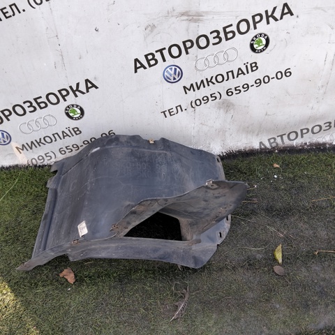Підкрилок переднього крила, лівий передній 1K0805911 VAG