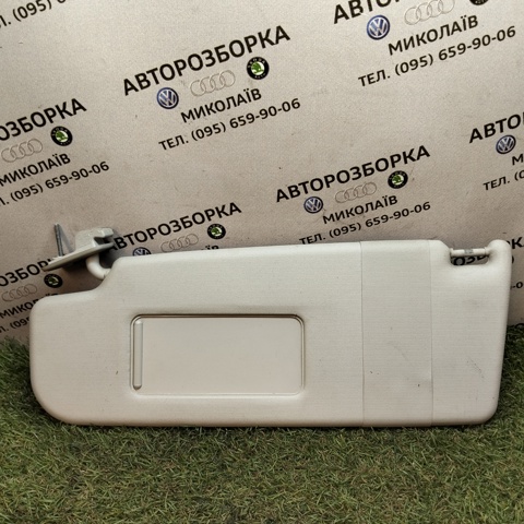 Козирок сонцезахисний автомобіля 1K0857551 VAG