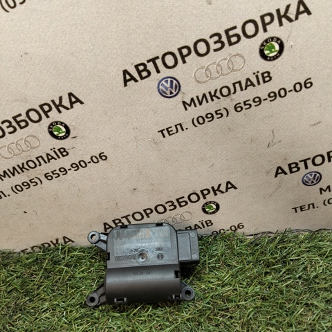 Мотор заслінки печі 1K0907511D VAG