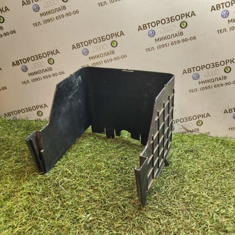 Піддон акумулятора(АКБ) 1K0915335C VAG