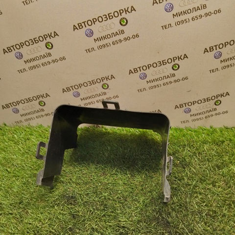 Кришка акумулятора (АКБ) 1K0915336B VAG