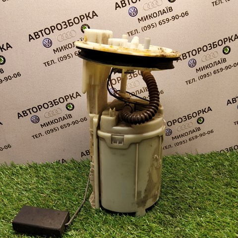 Модуль паливного насоса, з датчиком рівня палива 1K0919051M VAG