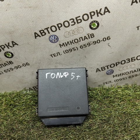 Модуль (блок ЕБУ) управління парктроніком 1K0919283A VAG