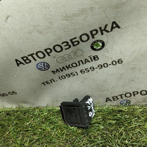 Датчик положення педалі зчеплення 1K0927810C VAG