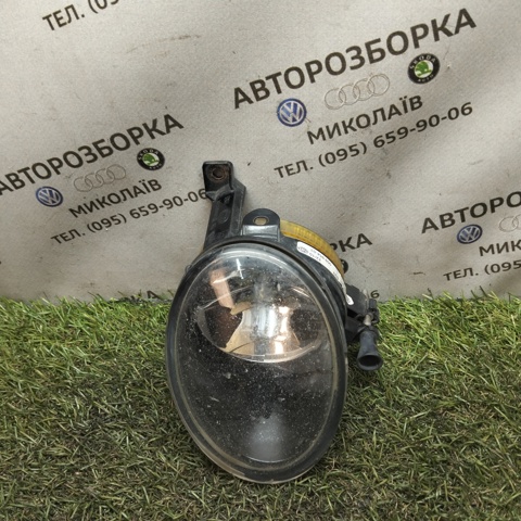 Туманка ліва 1K0941699 VAG