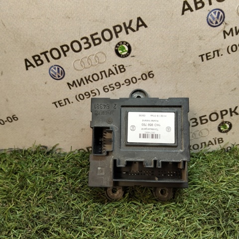 Блок комфорту передніх дверей 1K0959793 VAG