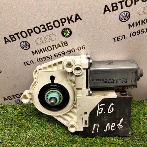 Двигун склопідіймача двері передньої, лівої 1K0959793M VAG