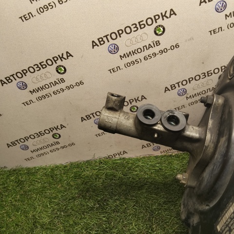 Циліндр гальмівний, головний 1K1614019 VAG