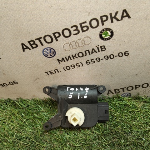 Мотор заслінки печі 1K1907511G VAG