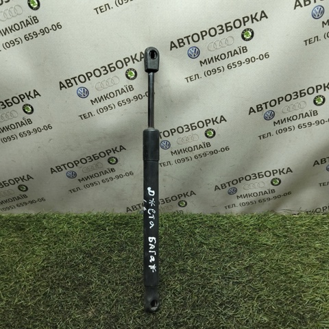Амортизатор двері п'ятої 1K5827550C VAG
