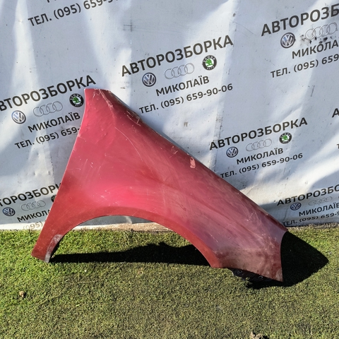 Переднє праве крило 1K6821022A VAG