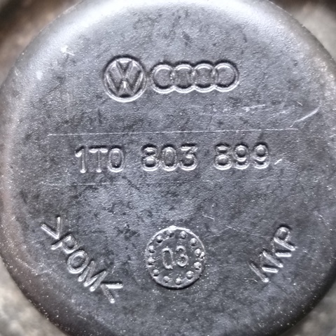 Болт 1T0803899 VAG
