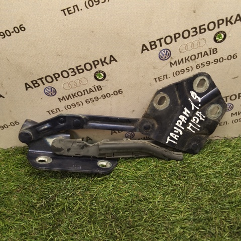 Завіс капота, правий 1T0823302 VAG