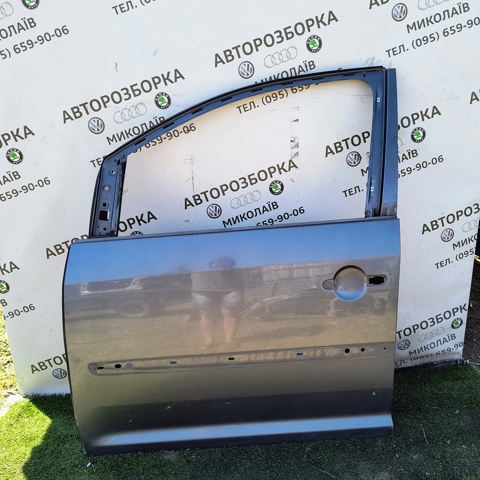 Двері передні, ліві 1T0831055AA VAG