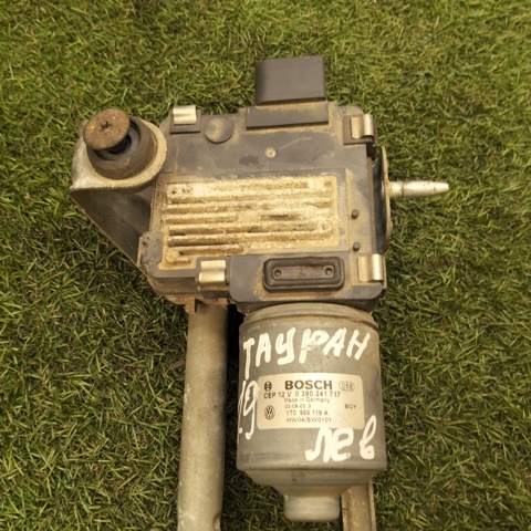Двигун склоочисника лобового скла, лівий 1T0955119A VAG
