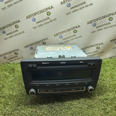 Магнітола 1Z0035161F VAG