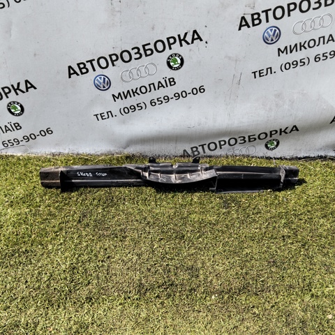 Повітропровід / дефлектор радіатора, верхній 1Z0121285D VAG
