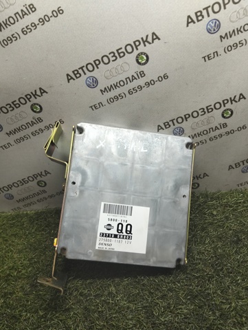 Блок двигуна 237108H803 NISSAN
