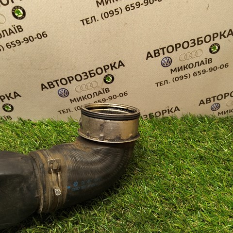 Патрубок повітряний, вихід з турбіни (наддув) 3B0145834P VAG