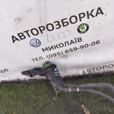 Бачки запасні (для масла) 3B0422371 VAG